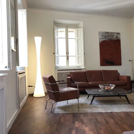 Apartamento Romana Apartment *