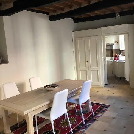Apartamento Romana * Lucca
